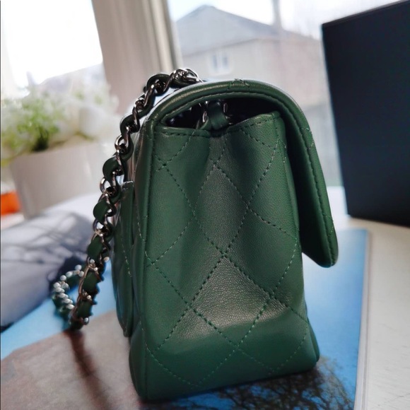 Chanel Classic Flap Mini Square Green New - Picture 3 of 7
